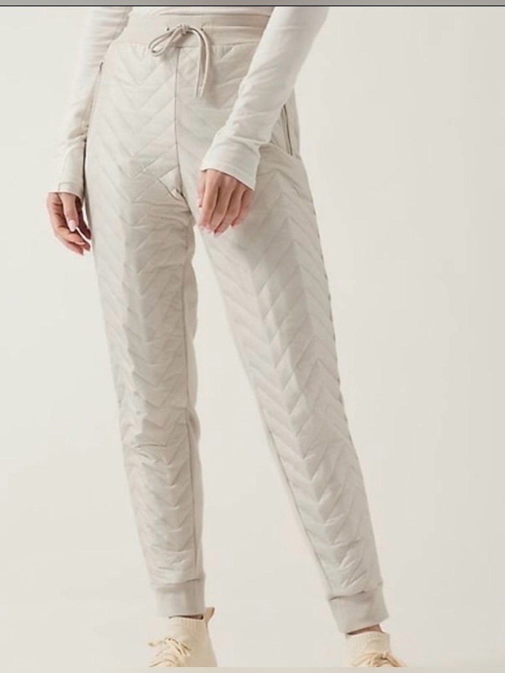 Athleta Solstice Après Ski Down Quilted Joggers
